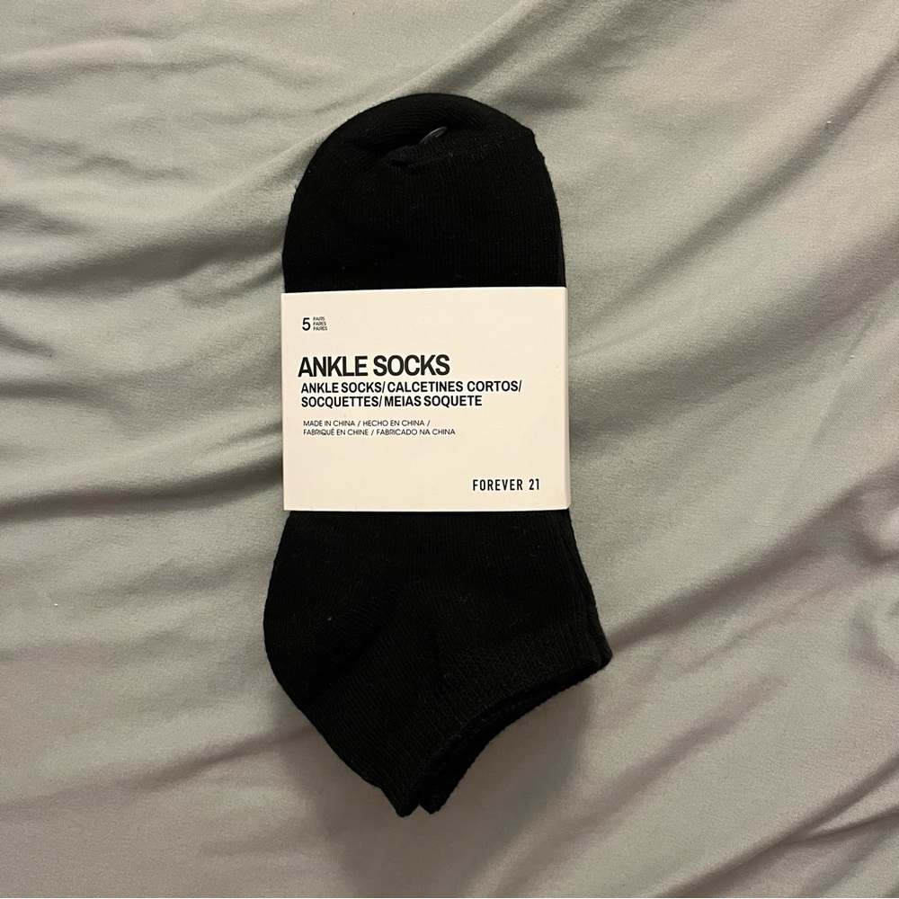 NWT black ankle socks